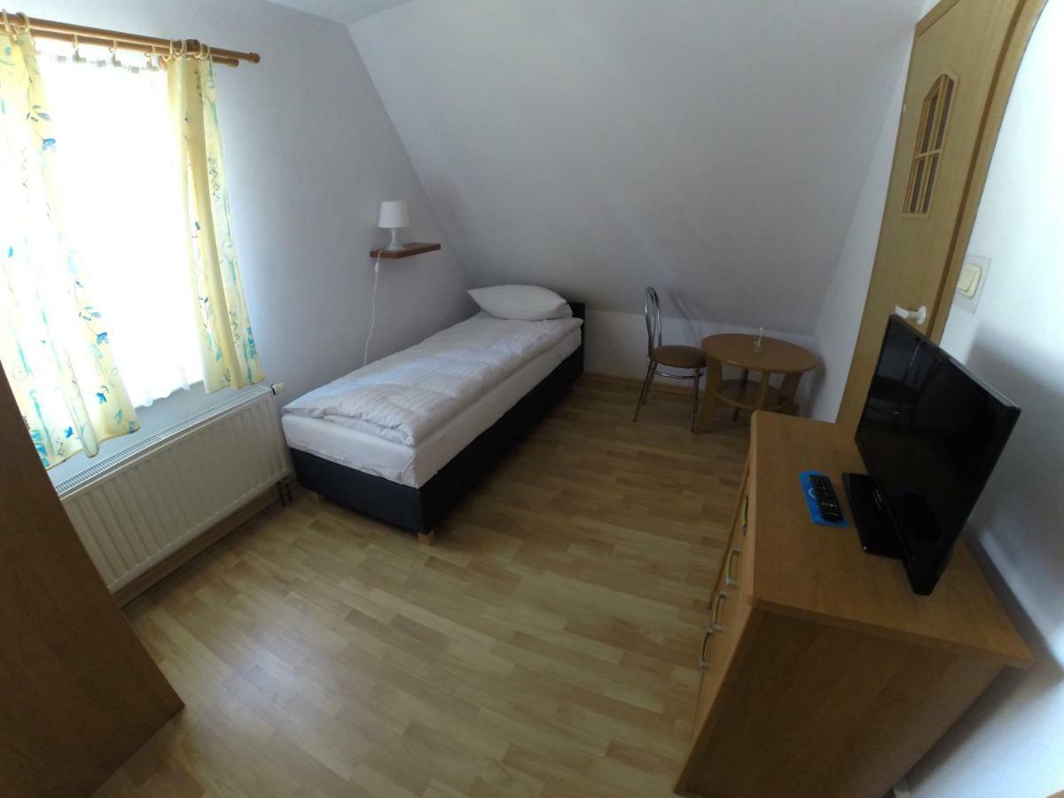 Osrodek Wypoczynkowy Merkury Mrzeżyno Esterno foto